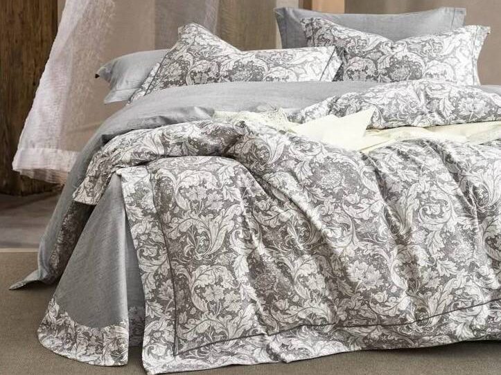 MOTIF KATUN JEPANG